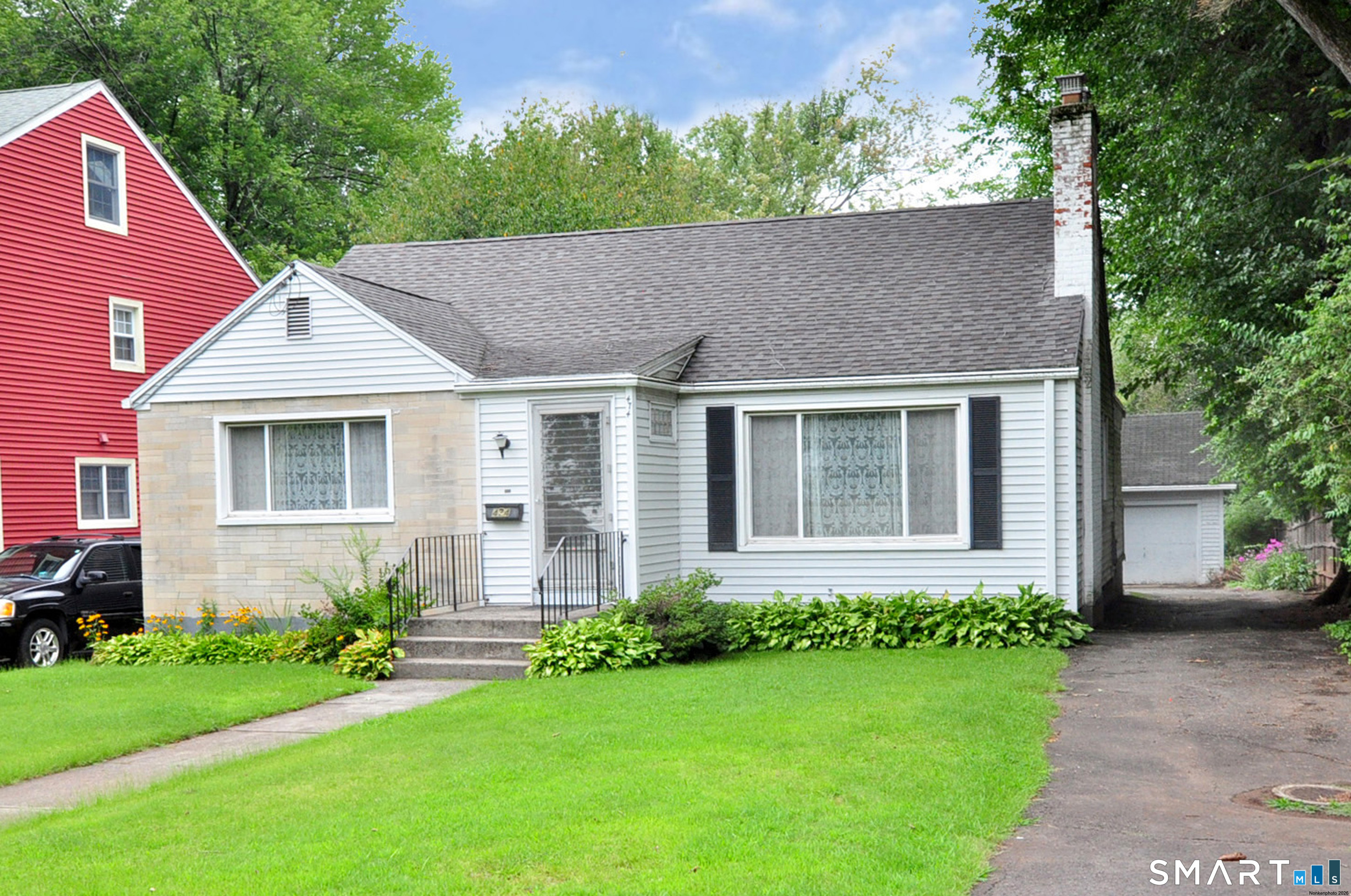 474 Fern Street West Hartford CT 06107