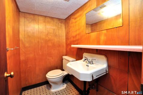 474 Fern Street West Hartford CT 06107