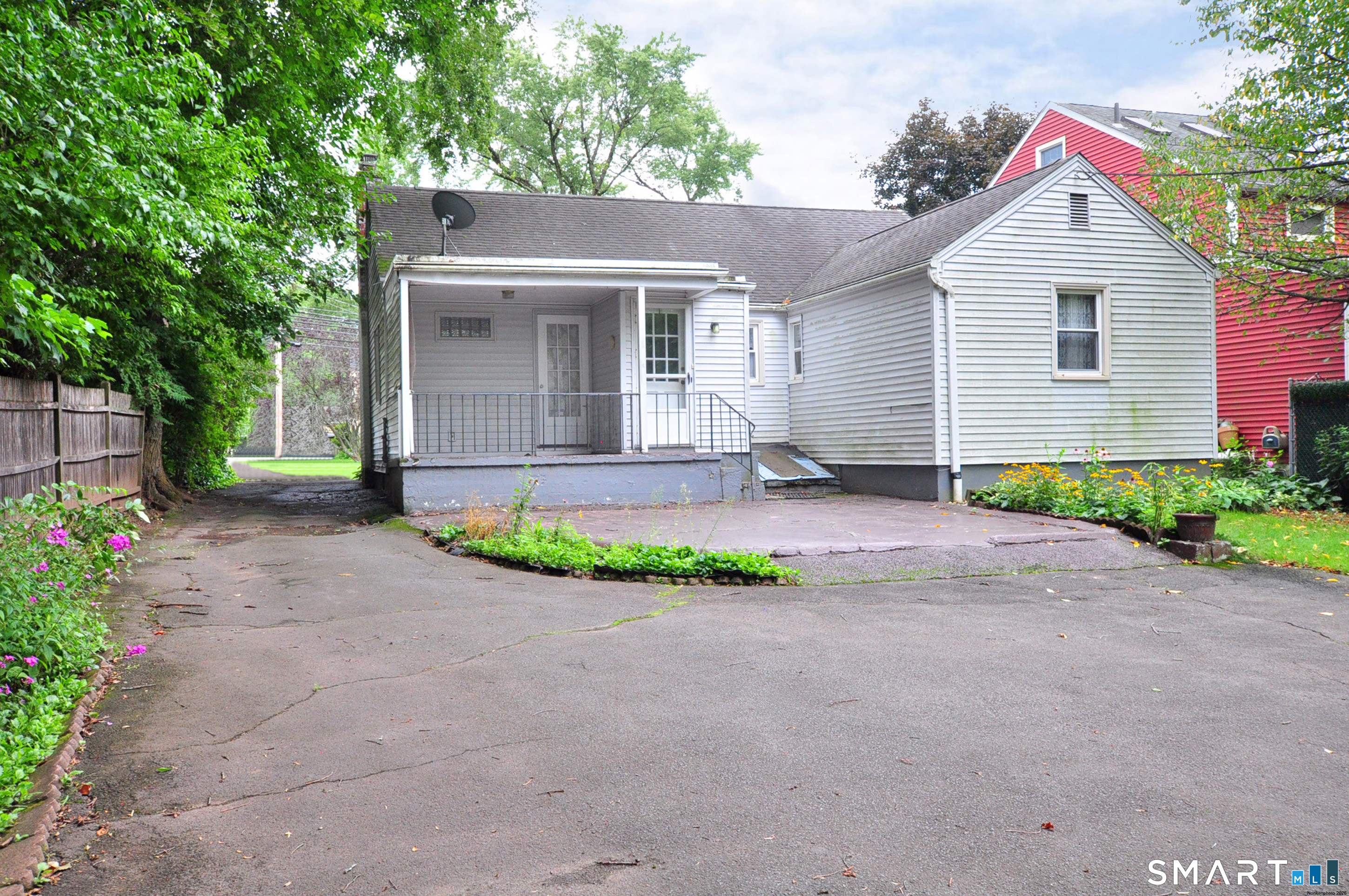 474 Fern Street West Hartford CT 06107