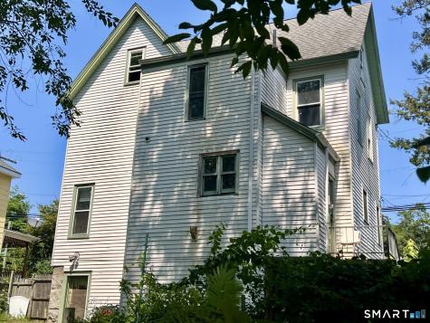 240 Crystal Avenue New London CT 06320