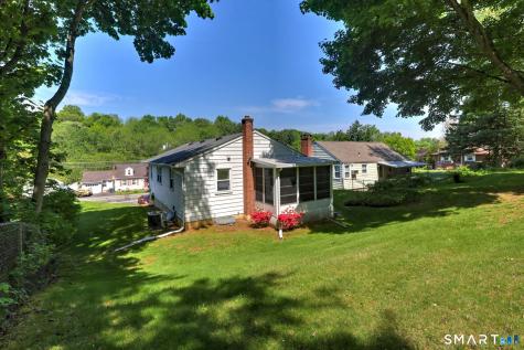 212 Swain Avenue Meriden CT 06450