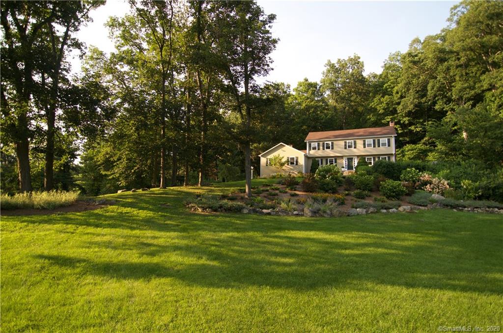 11 Limekiln Road Redding CT 06896