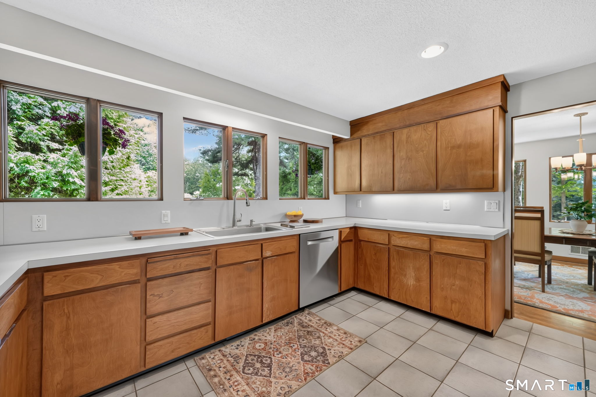 2 Merrywood Simsbury CT 06070