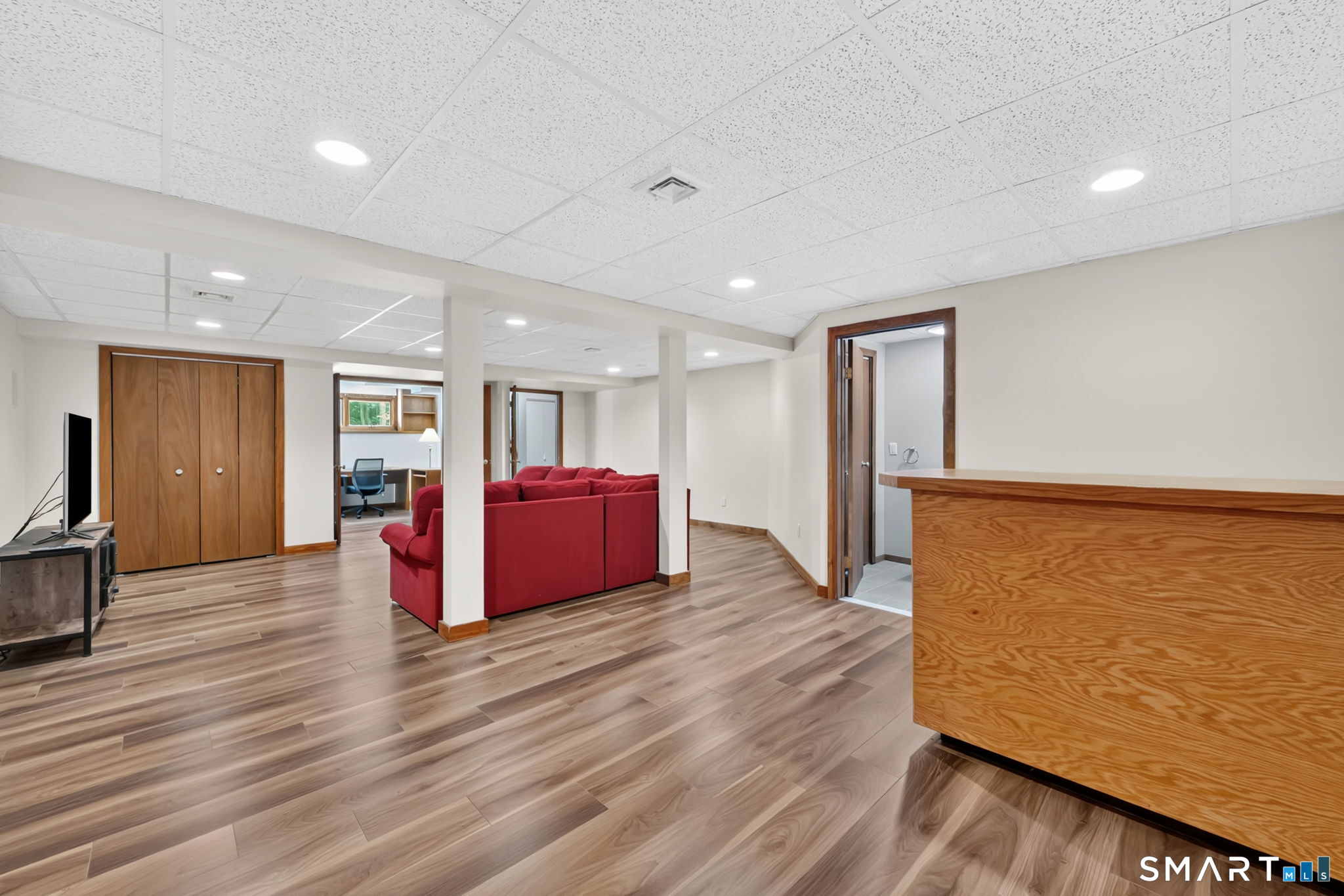 2 Merrywood Simsbury CT 06070
