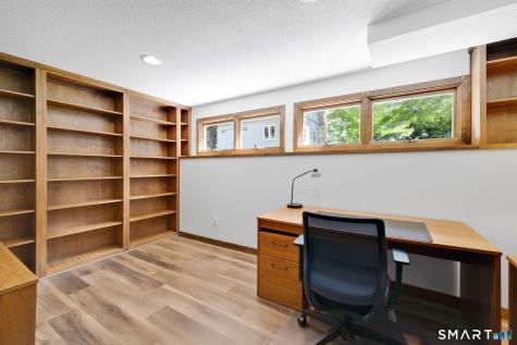 2 Merrywood Simsbury CT 06070