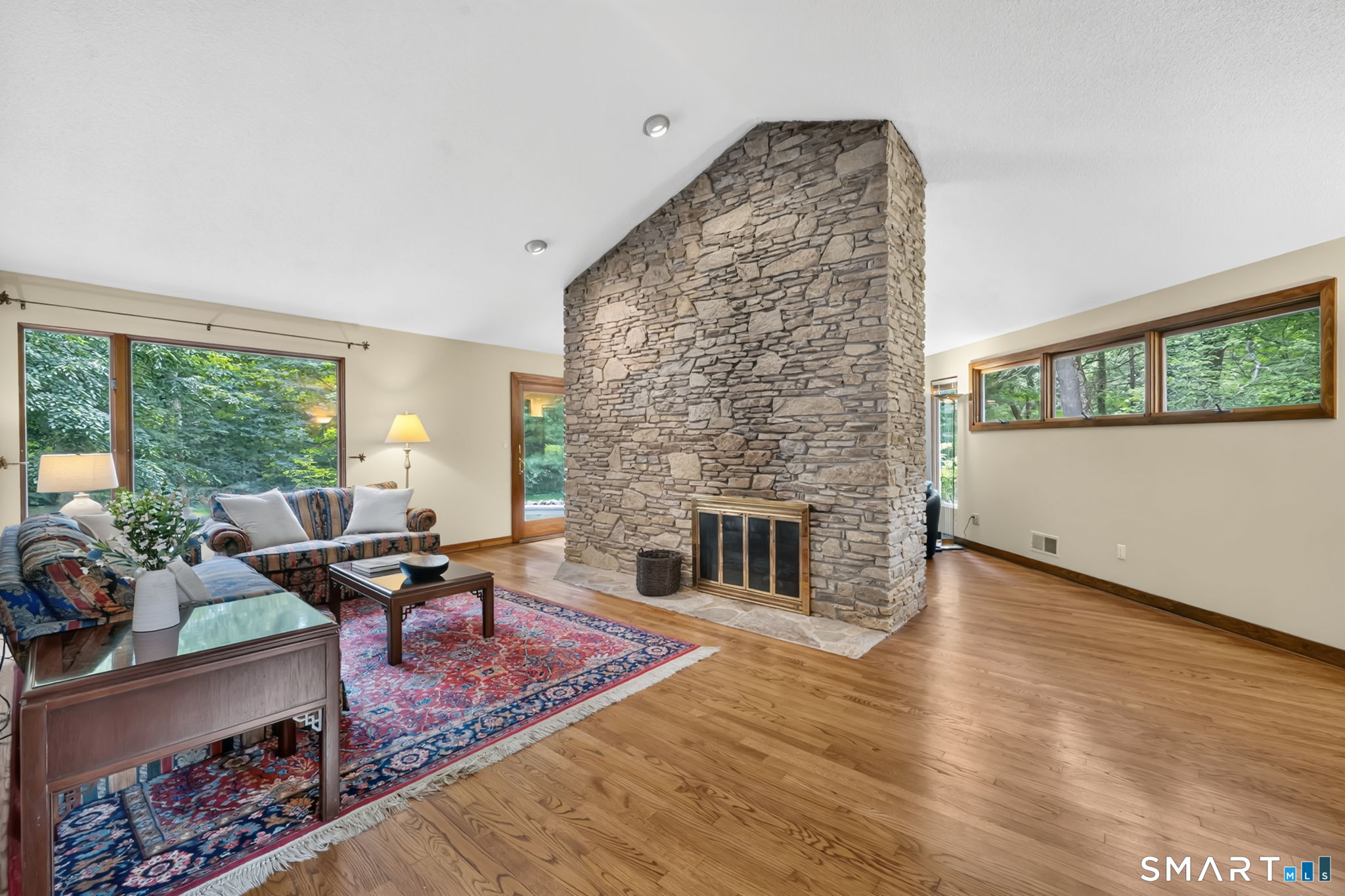 2 Merrywood Simsbury CT 06070