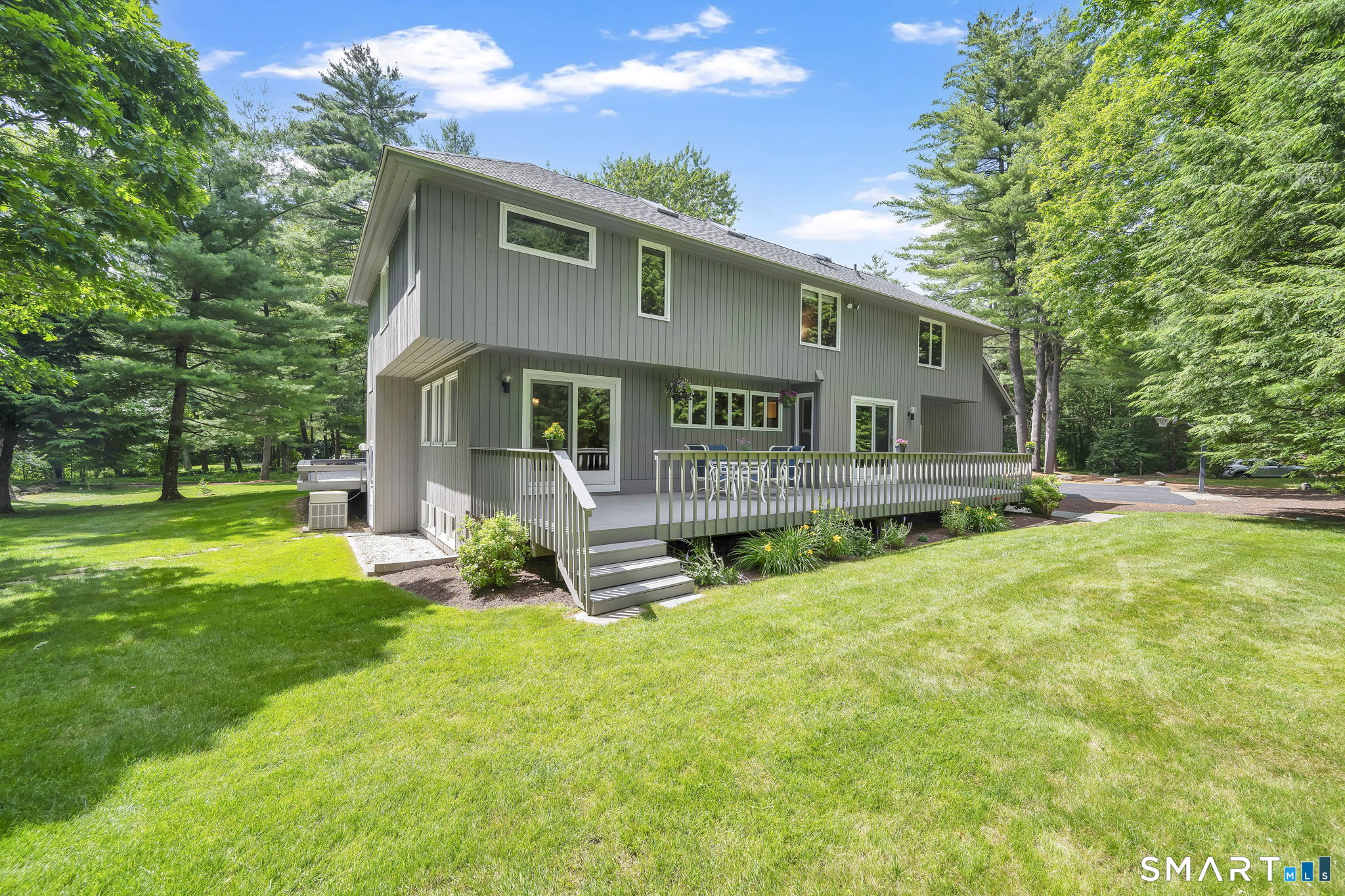 2 Merrywood Simsbury CT 06070