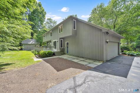 2 Merrywood Simsbury CT 06070