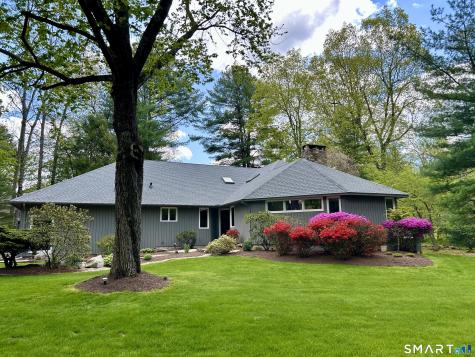 2 Merrywood Simsbury CT 06070