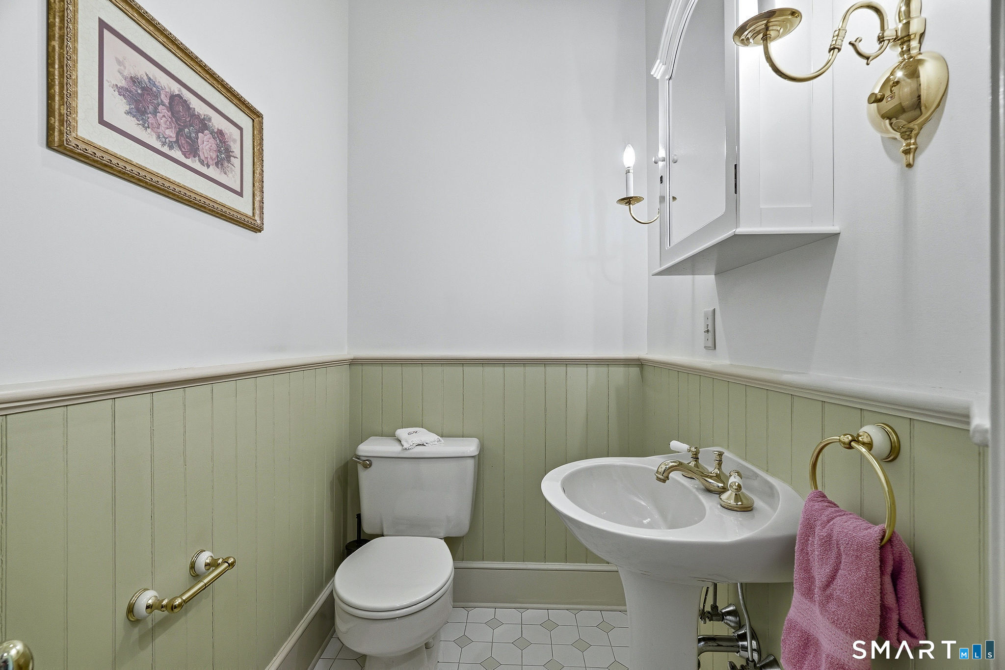 24 Lincoln Avenue Norwich CT 06360