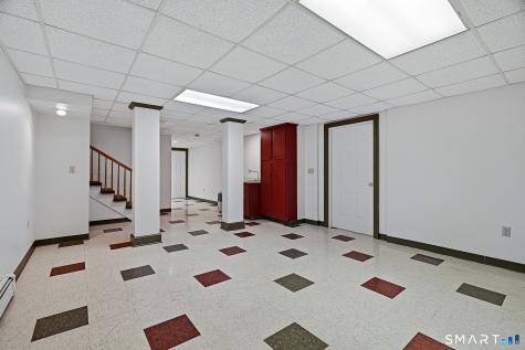 24 Lincoln Avenue Norwich CT 06360