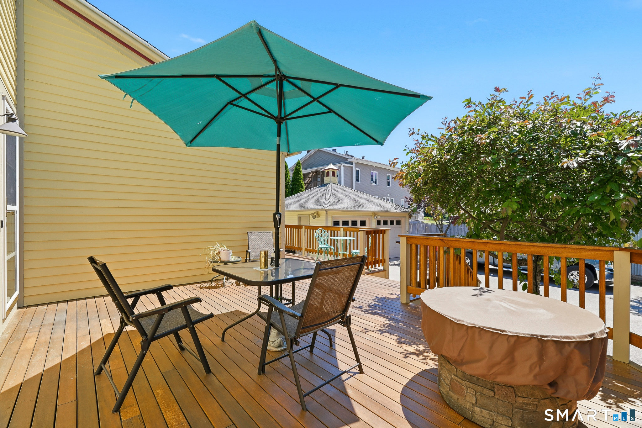 24 Lincoln Avenue Norwich CT 06360