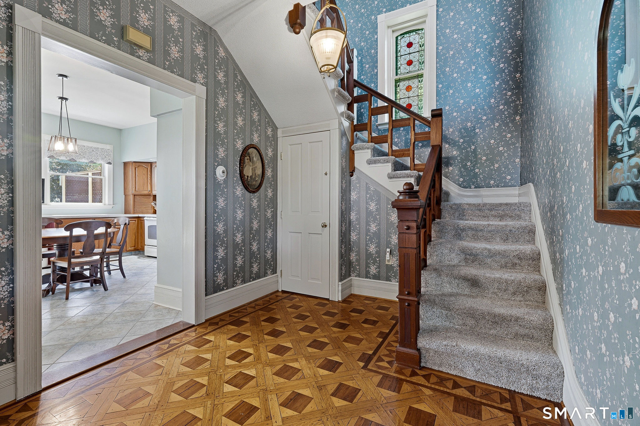 24 Lincoln Avenue Norwich CT 06360