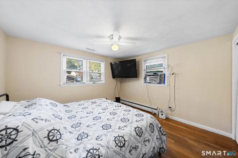 27 Allen Street Enfield CT 06082