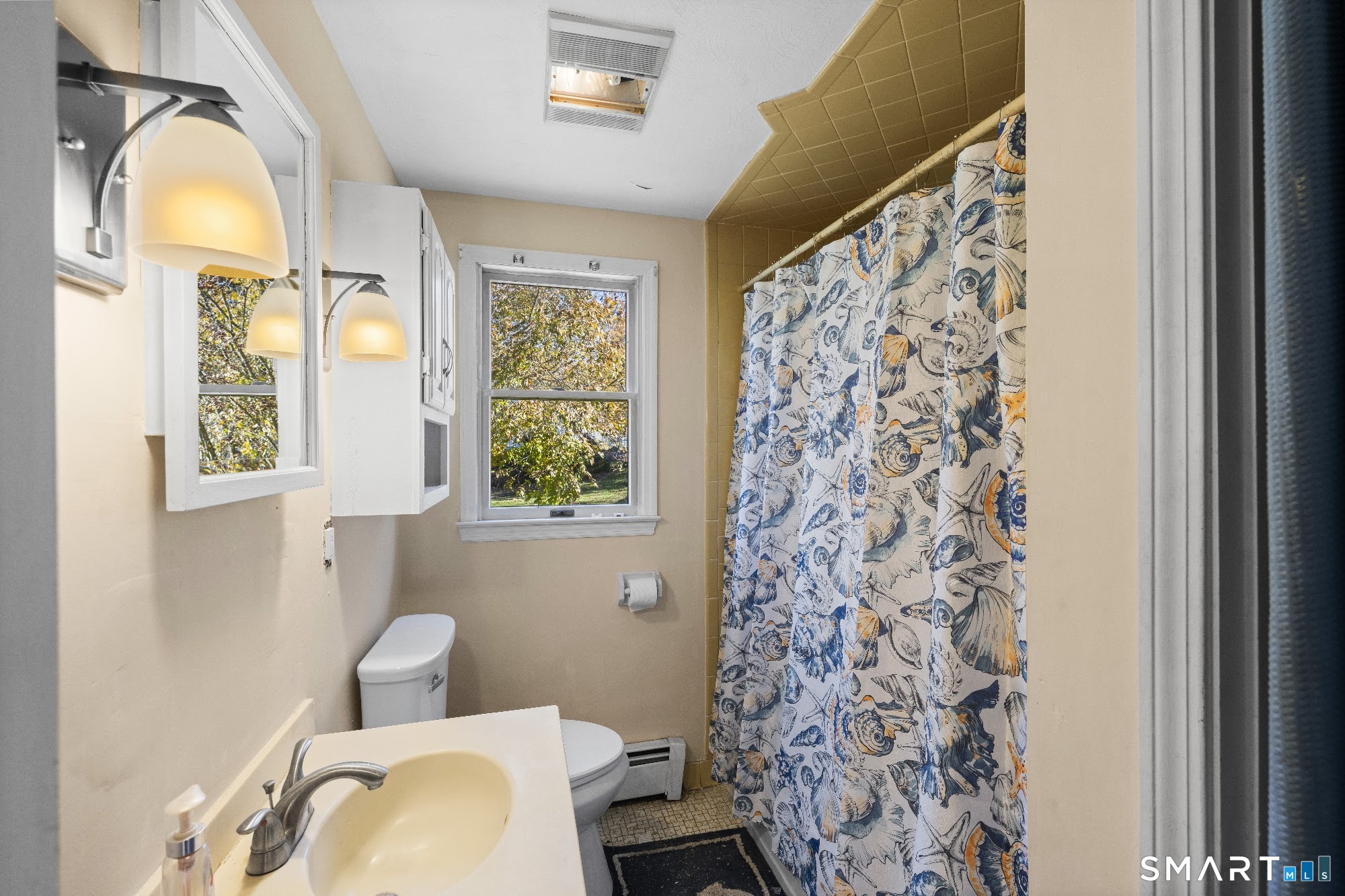 27 Allen Street Enfield CT 06082