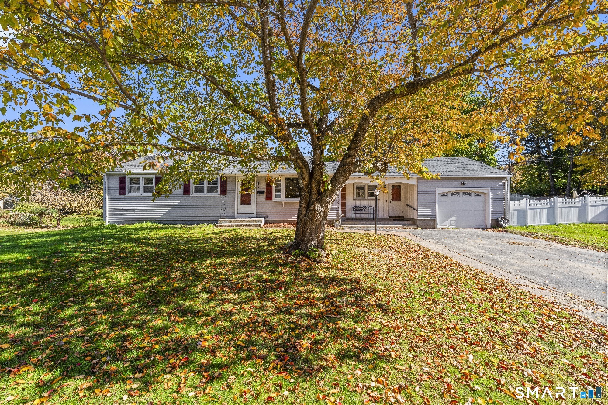 27 Allen Street Enfield CT 06082