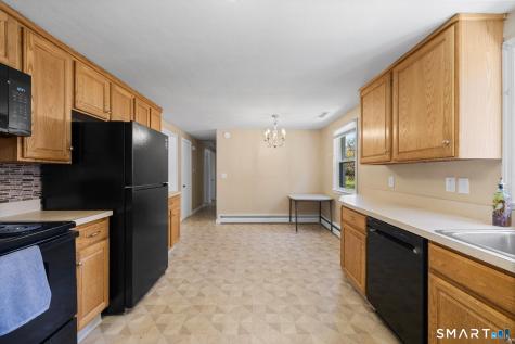 27 Allen Street Enfield CT 06082