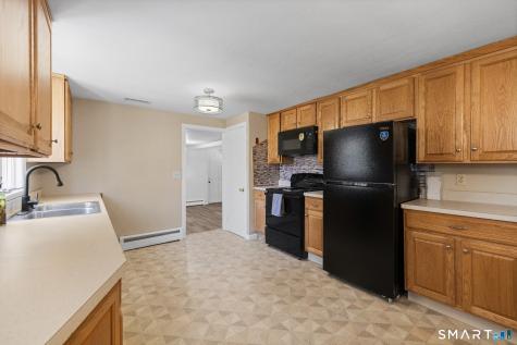 27 Allen Street Enfield CT 06082
