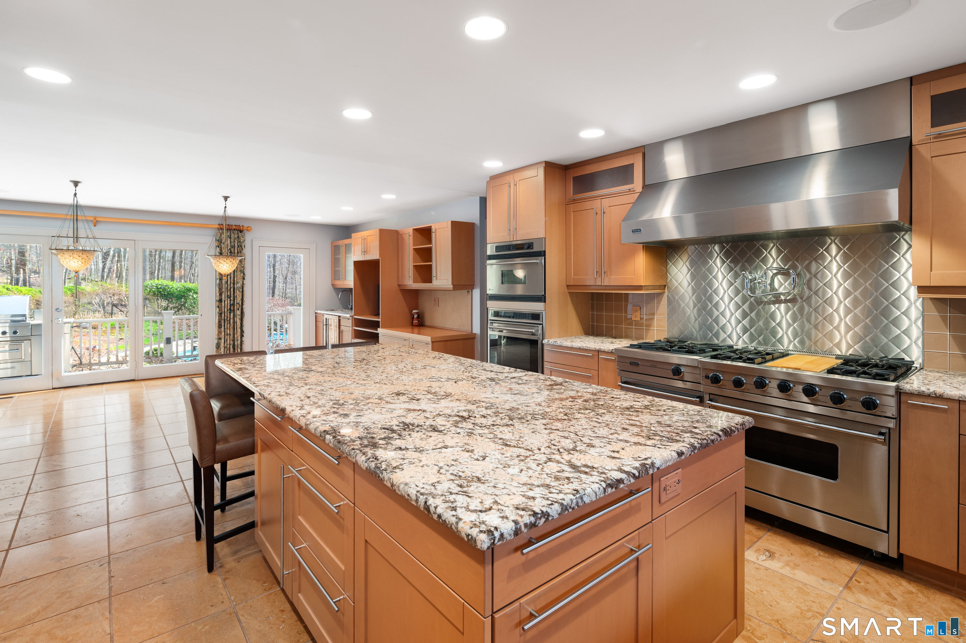 88 Bentwood Drive Stamford CT 06903