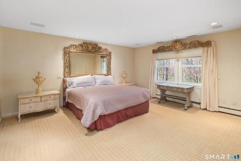 88 Bentwood Drive Stamford CT 06903