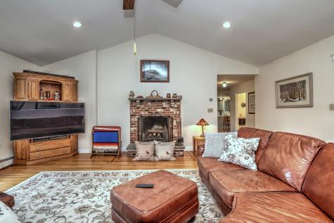67 Nicole Drive Naugatuck CT 06770
