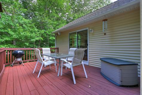 67 Nicole Drive Naugatuck CT 06770