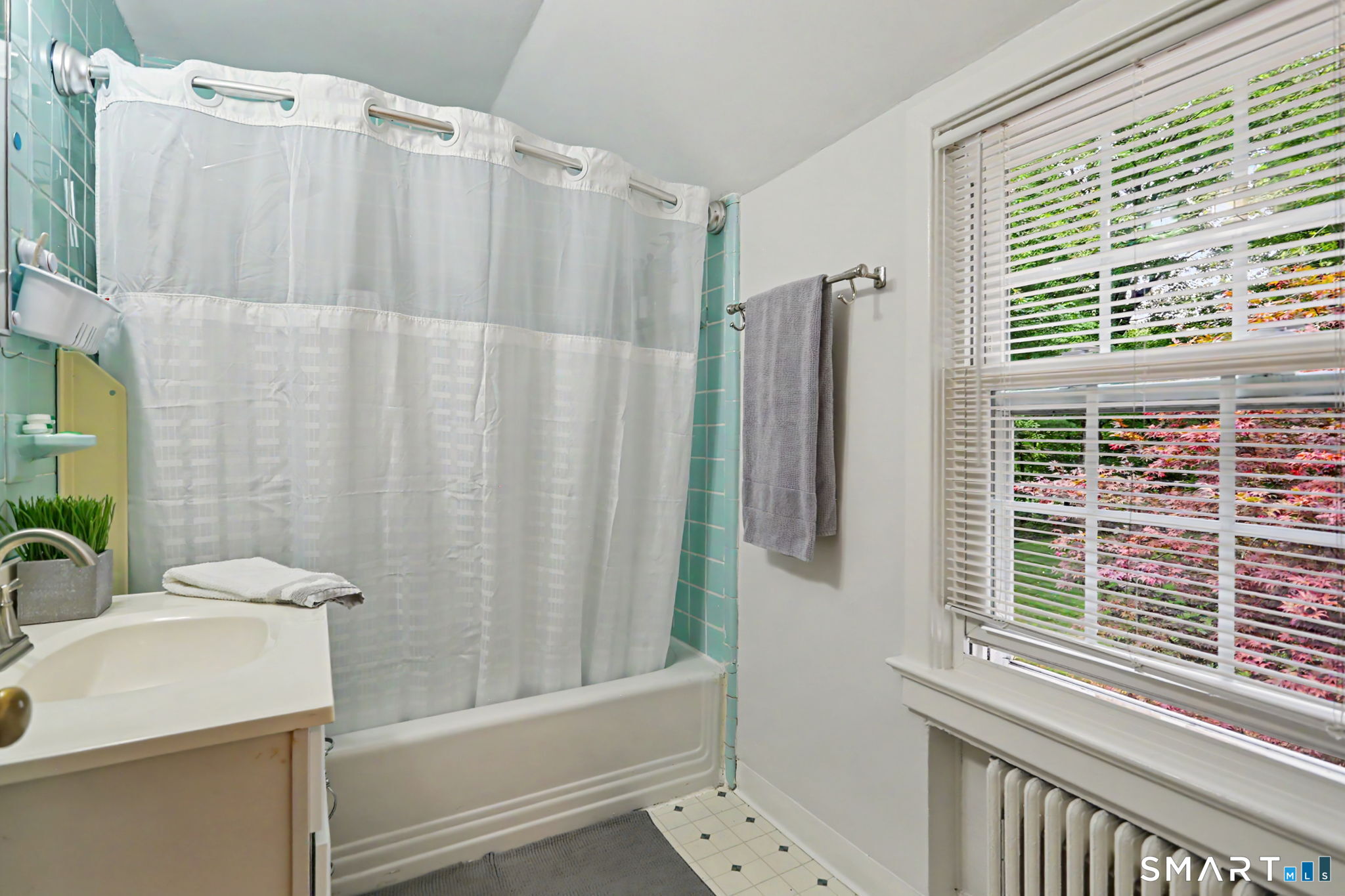 2 Arnold Lane Norwalk CT 06853