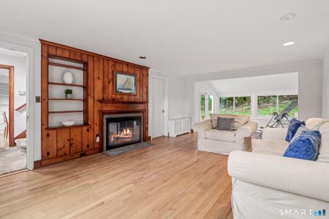 2 Arnold Lane Norwalk CT 06853