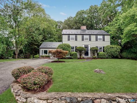 2 Arnold Lane Norwalk CT 06853
