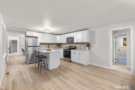 94 Moosup Trail Monroe CT 06468