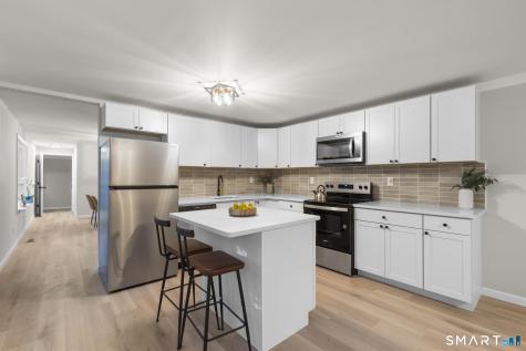 94 Moosup Trail Monroe CT 06468