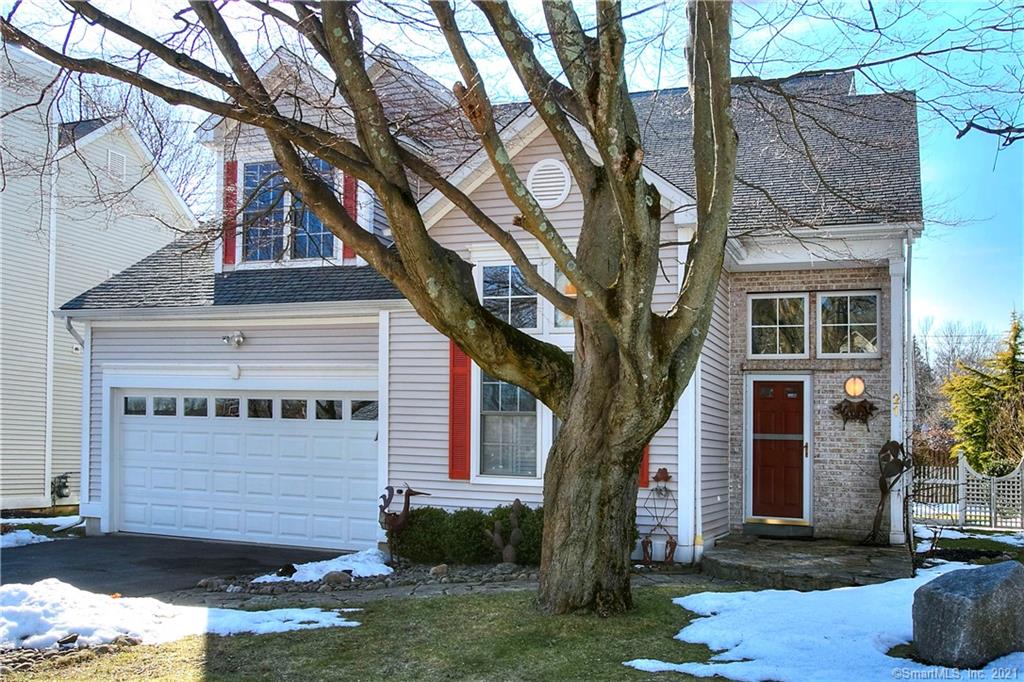 21 Ennis Lane Fairfield CT 06824