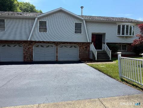 54 Sorensen Road West Haven CT 06516