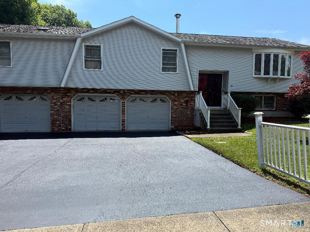54 Sorensen Road West Haven CT 06516
