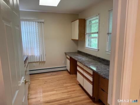 54 Sorensen Road West Haven CT 06516