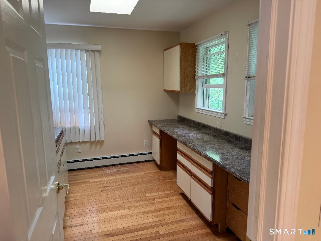 54 Sorensen Road West Haven CT 06516