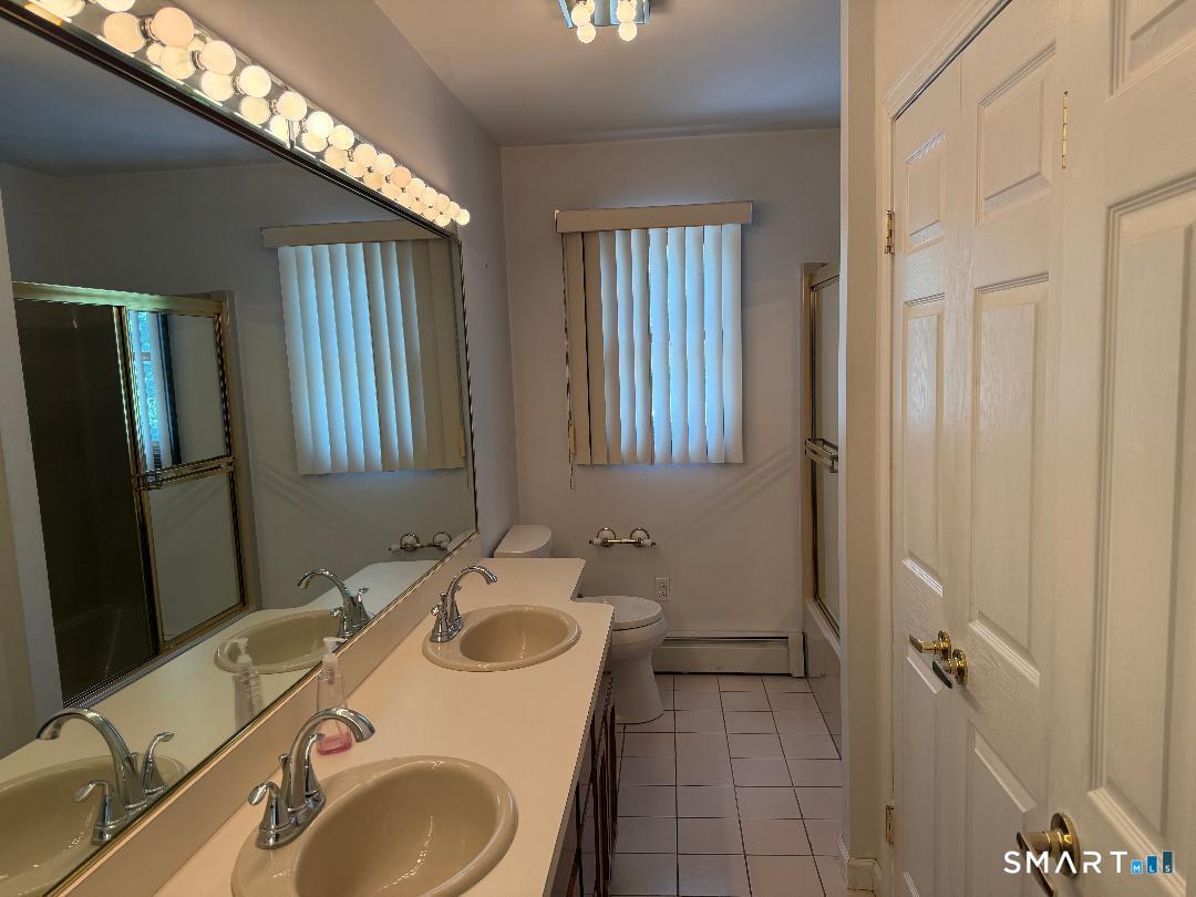 54 Sorensen Road West Haven CT 06516