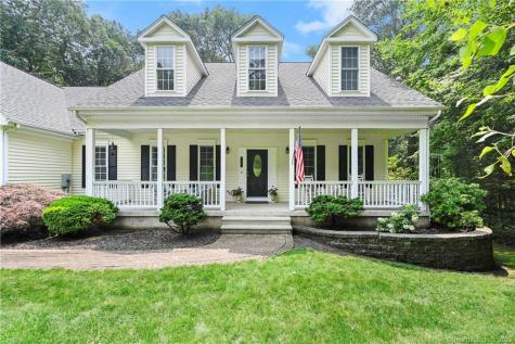 13 Sunset Ridge Burlington CT 06013