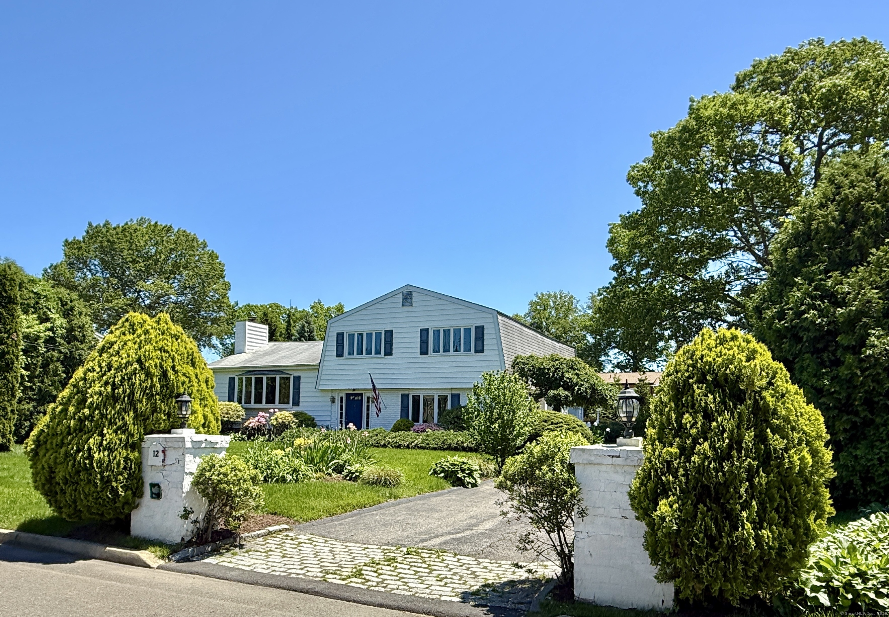 12 Rolling Lane Norwalk CT 06851