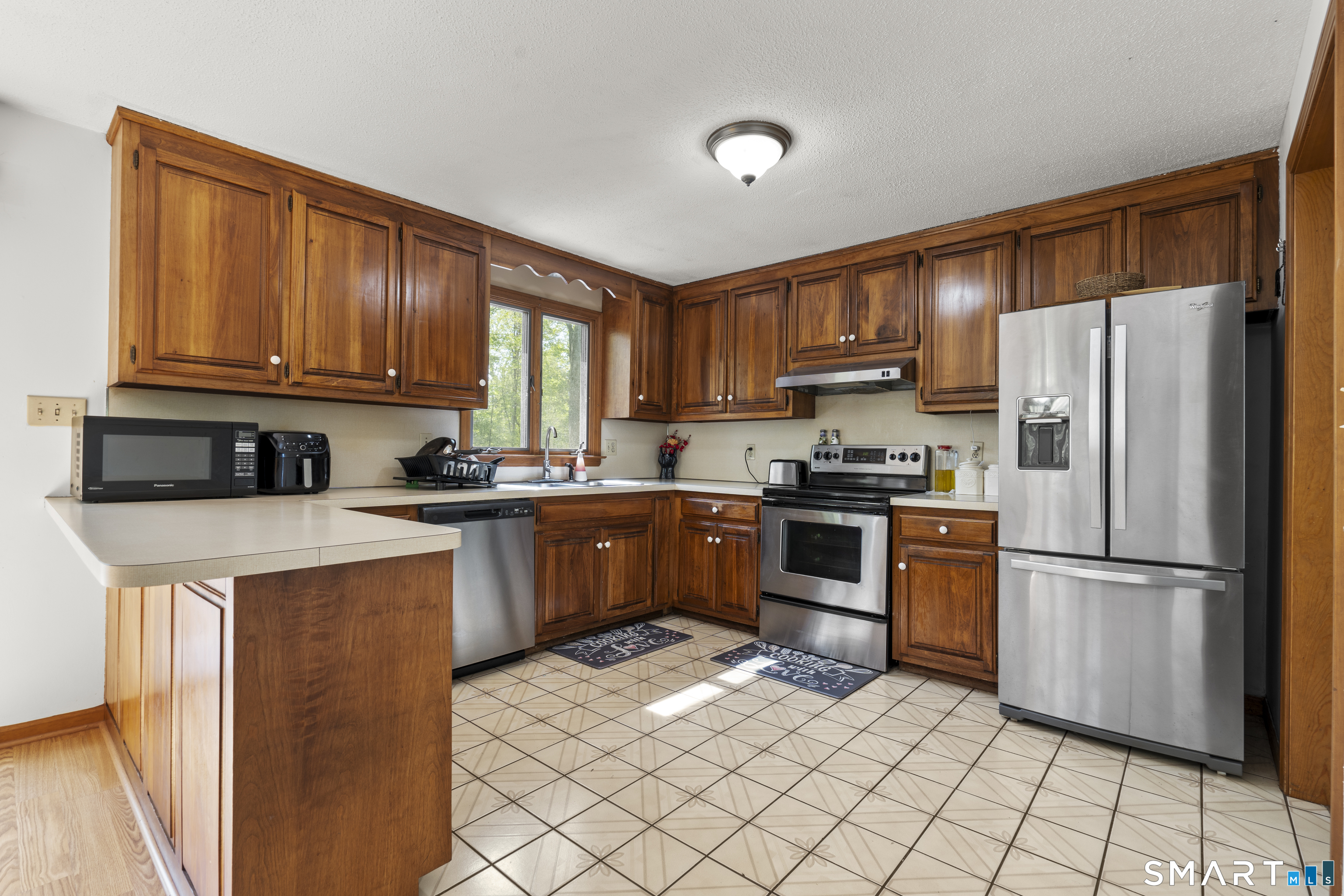 85 Mossa Drive Bristol CT 06010