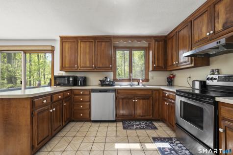 85 Mossa Drive Bristol CT 06010