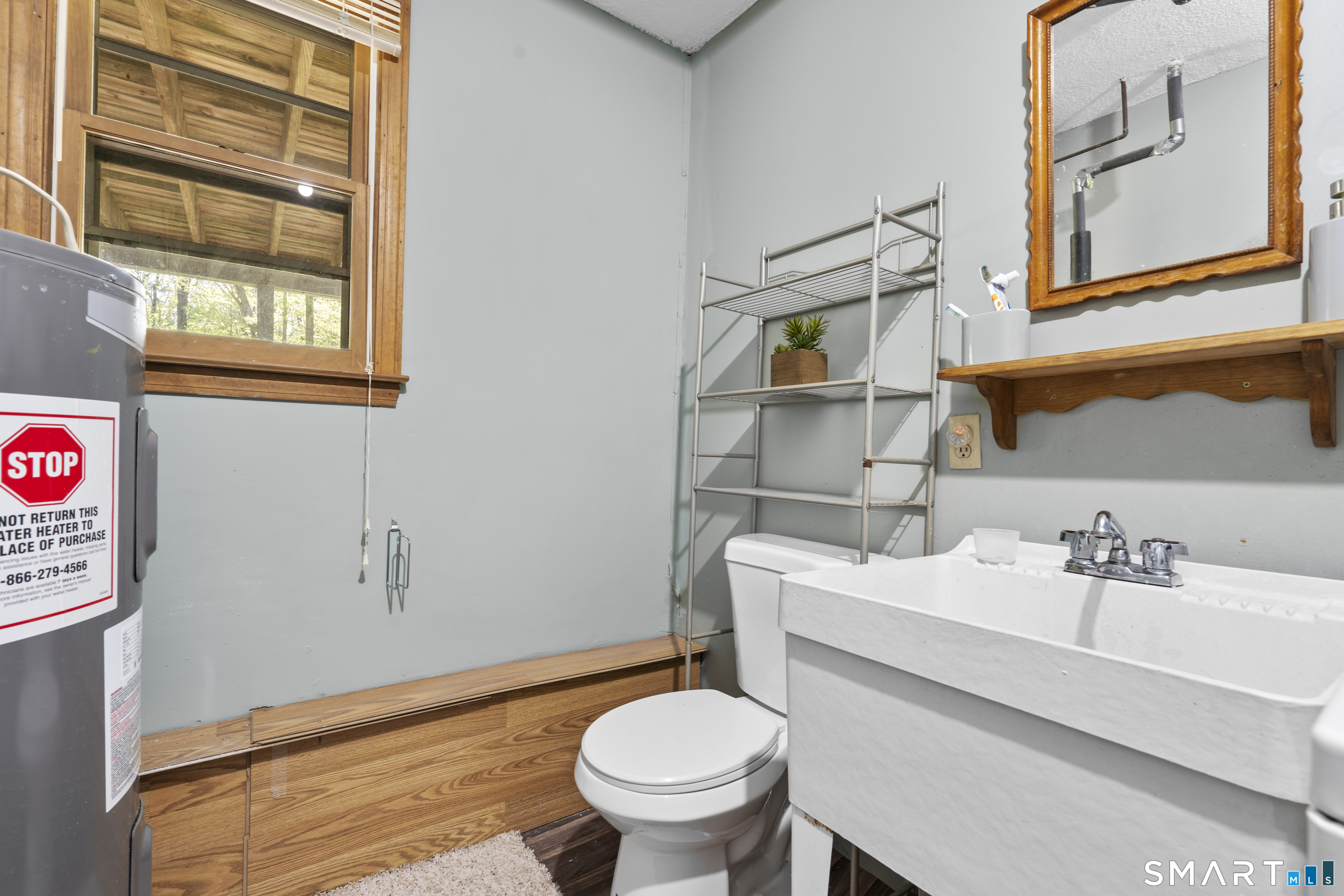 85 Mossa Drive Bristol CT 06010