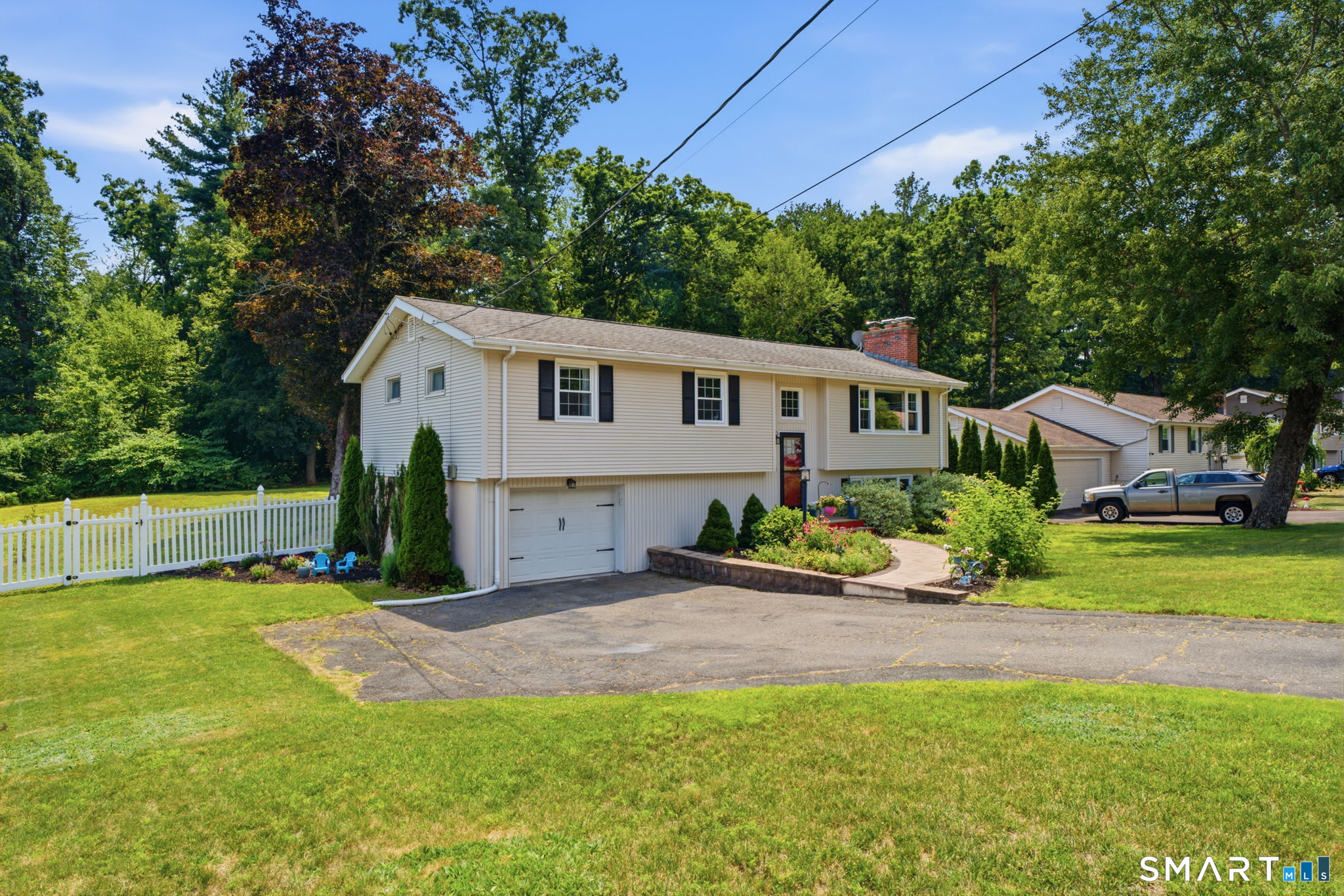 39 Timber Trail East Hartford CT 06118