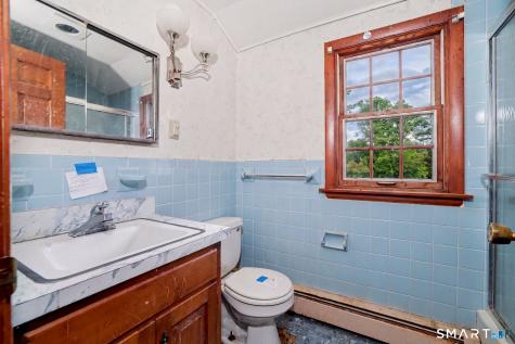 2 Green Valley Drive Simsbury CT 06070
