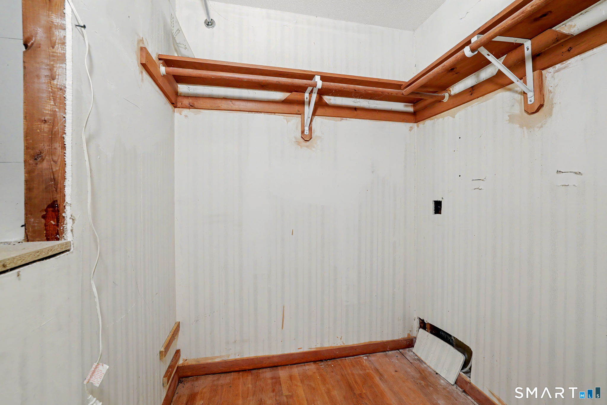 2 Green Valley Drive Simsbury CT 06070