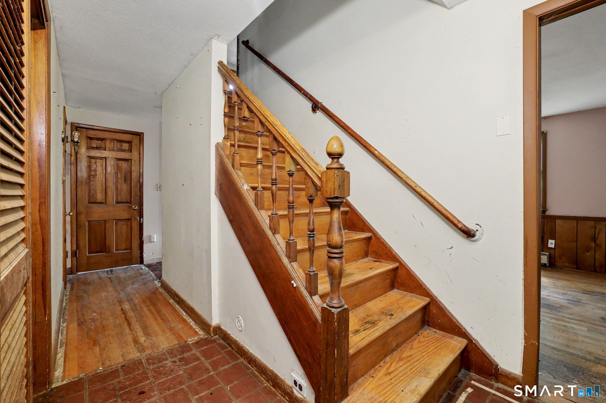 2 Green Valley Drive Simsbury CT 06070