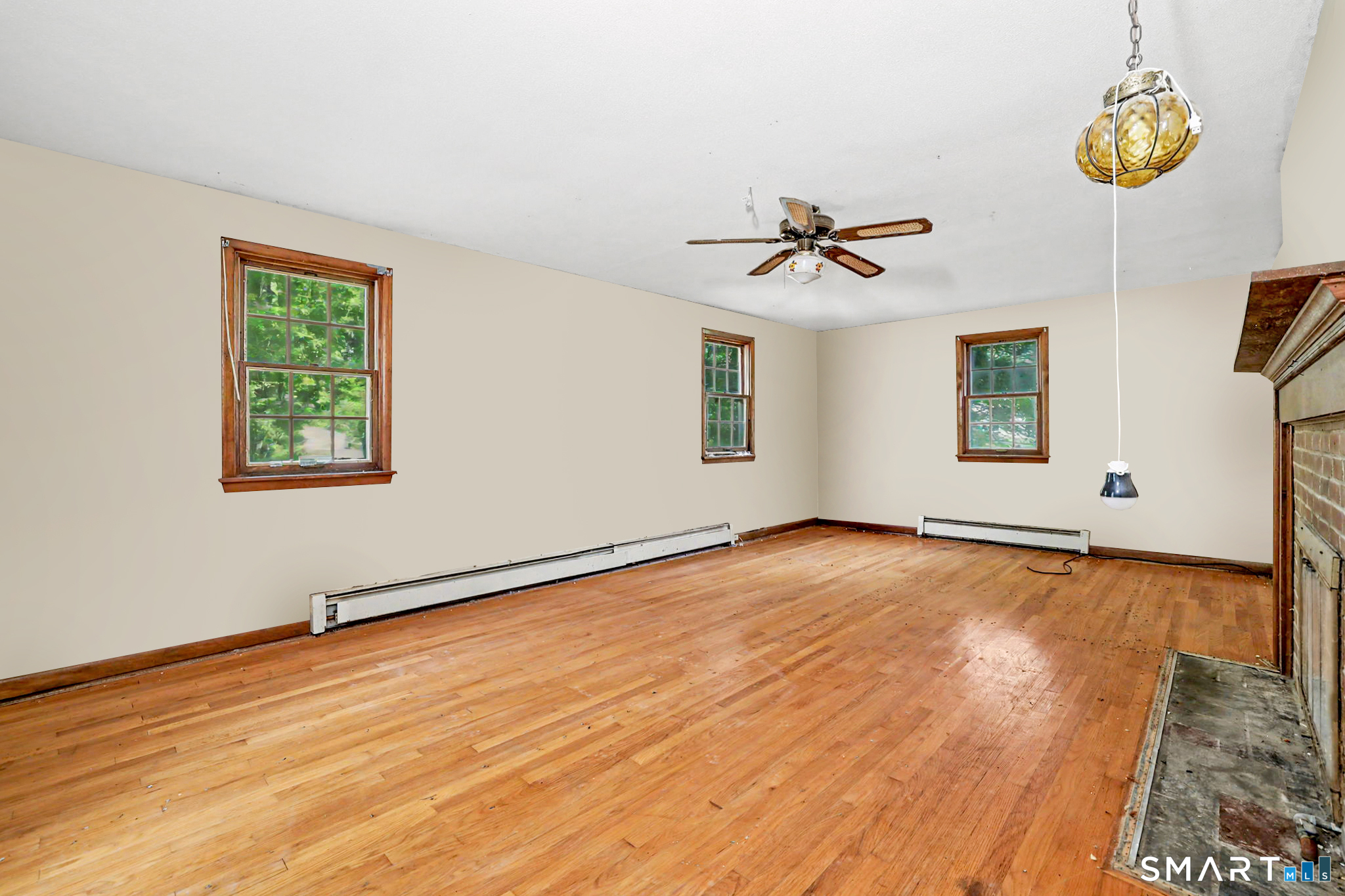 2 Green Valley Drive Simsbury CT 06070