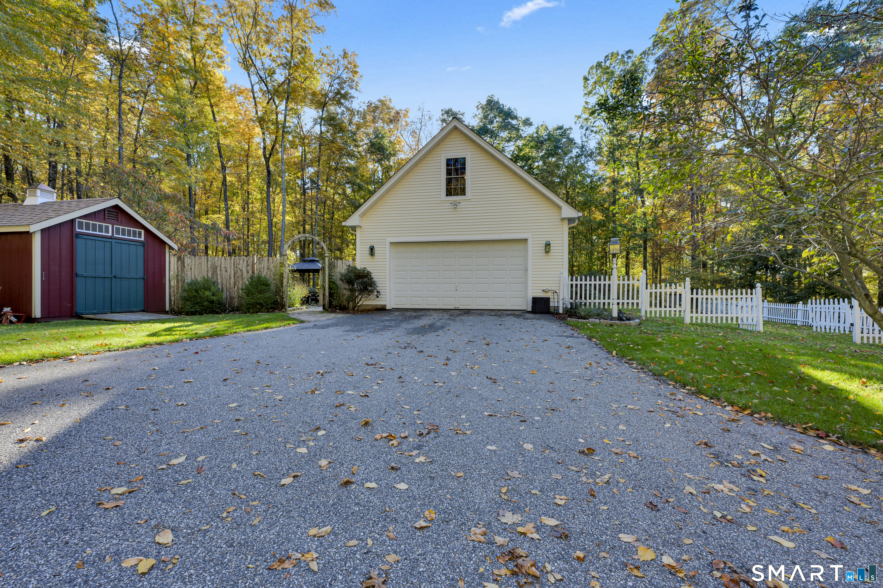 391 Squaw Hollow Road Ashford CT 06278