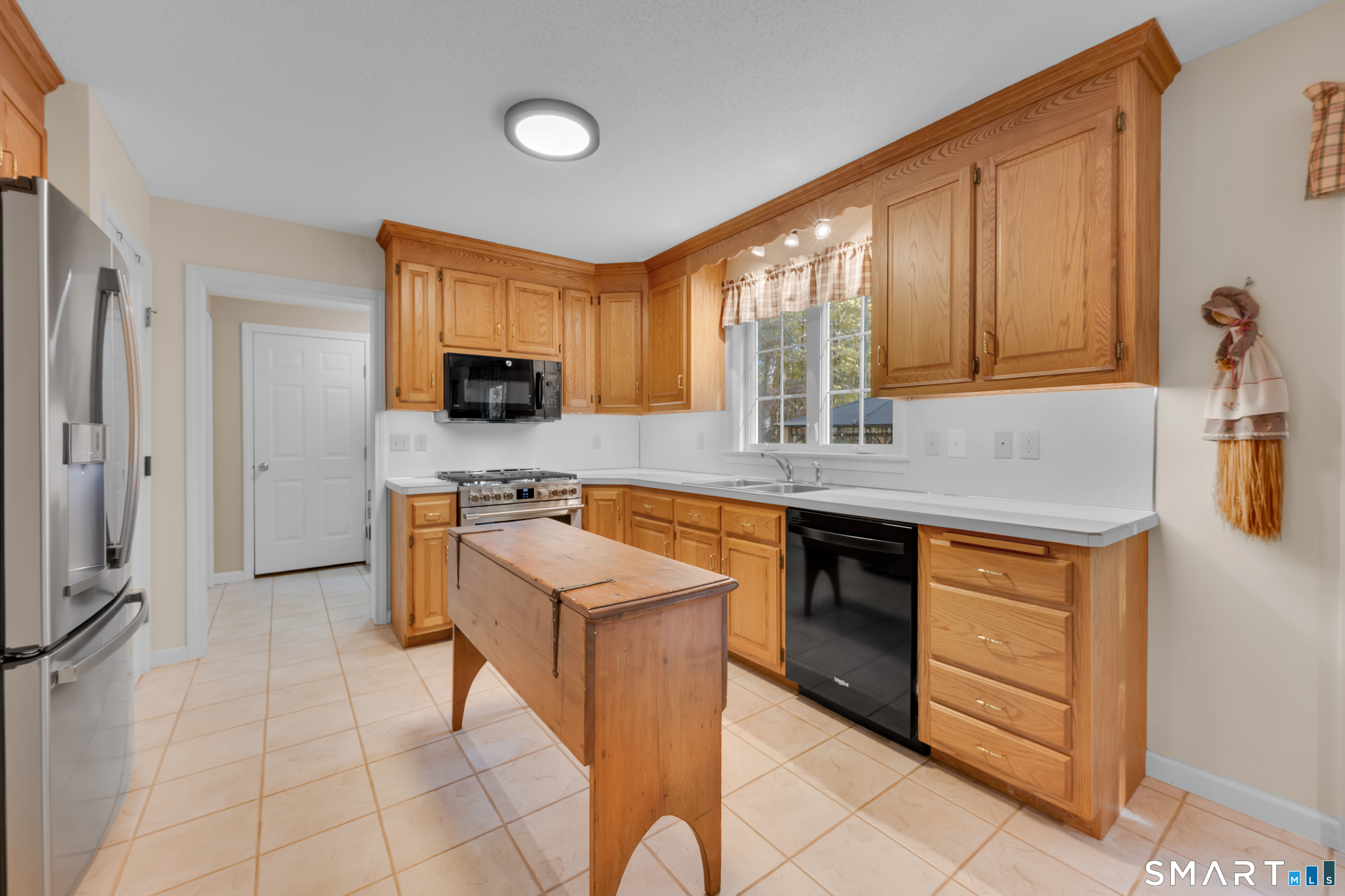 391 Squaw Hollow Road Ashford CT 06278
