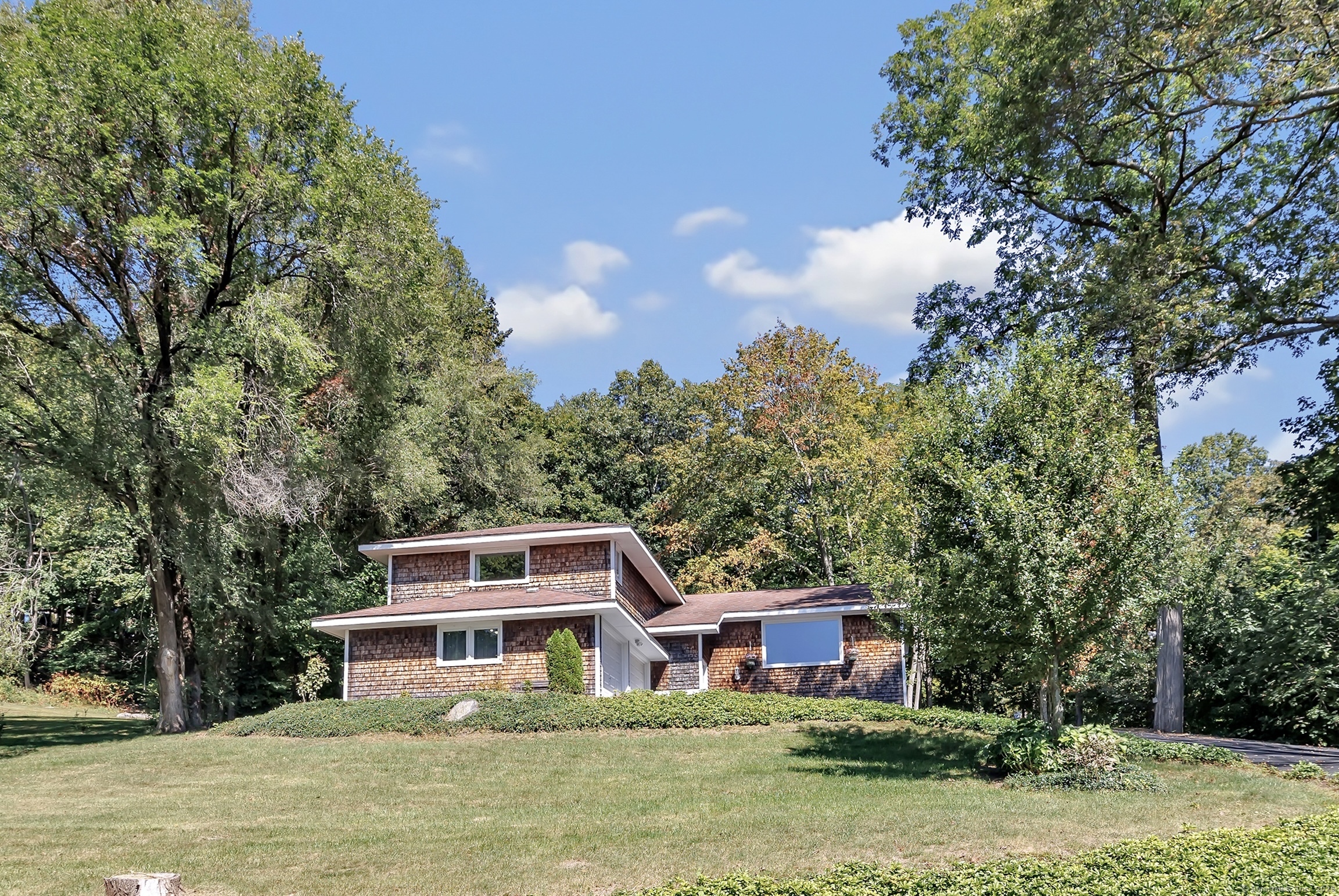 151 Kohanza Street Danbury CT 06811